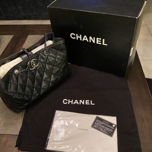 Chanel Large Zip Shopping 30CM IRI GRA CAL/MAR